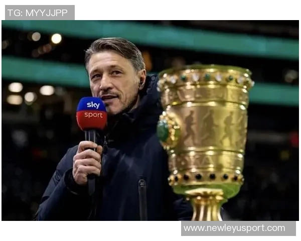 科瓦奇:宽萨犯规应判点球多特曾因类似情况遭遇红点球处罚 科瓦奇:宽萨犯规应判点球多特曾因类似情况遭遇红点球处罚