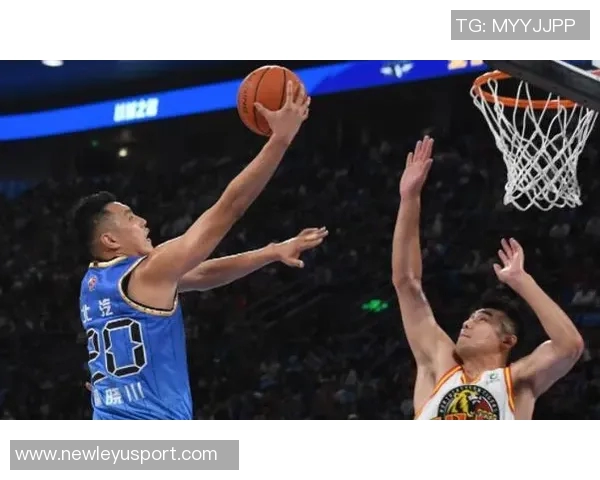 周琦与翟晓川重聚橘子洲头十年岁月再携手共战篮球梦想