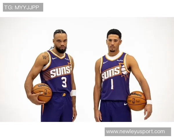 布克赞狄龙拼搏精神感染全队展现出极高的品性与刻苦态度